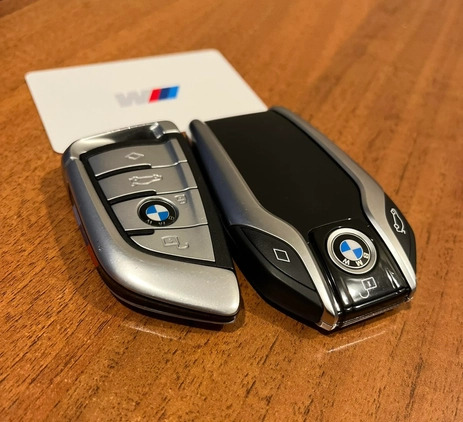 BMW X7 cena 375000 przebieg: 35200, rok produkcji 2020 z Przecław małe 407